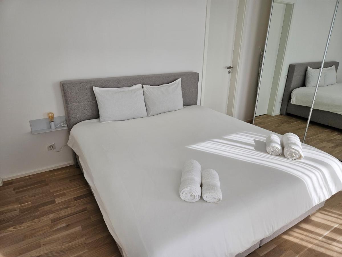 New Spacious Two Bedroom Center With Parking, Near Public Transport Lucembursko Exteriér fotografie